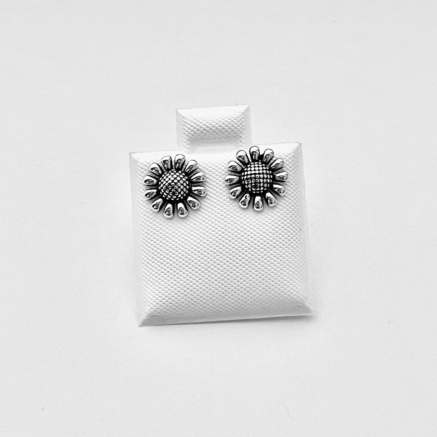Sterling Silver Gerbera Daisy Stud Earrings – Sunflower Floral Silver Earring