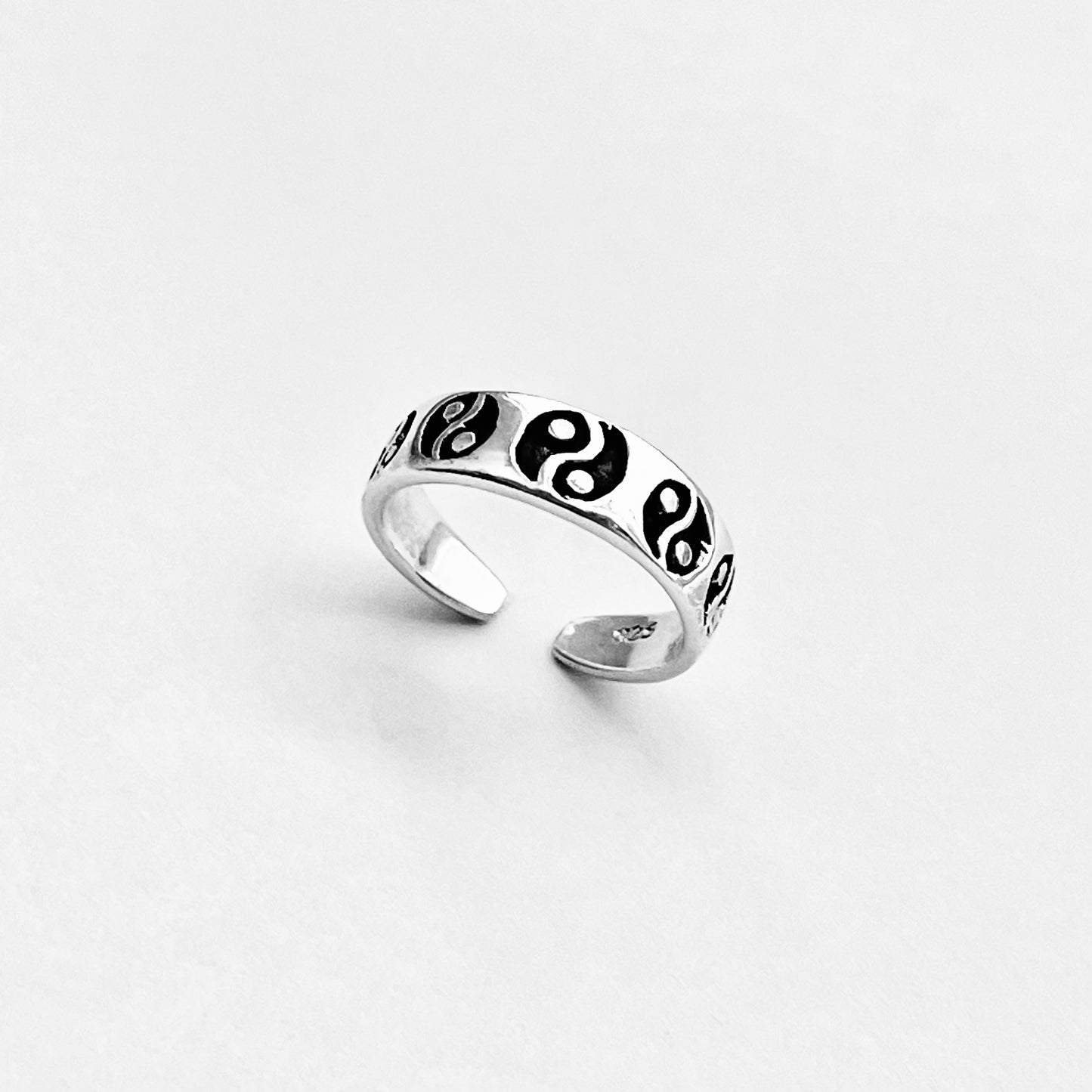 Sterling Silver Yin and Yang Band Toe Ring, Yoga Rings, Silver Bands