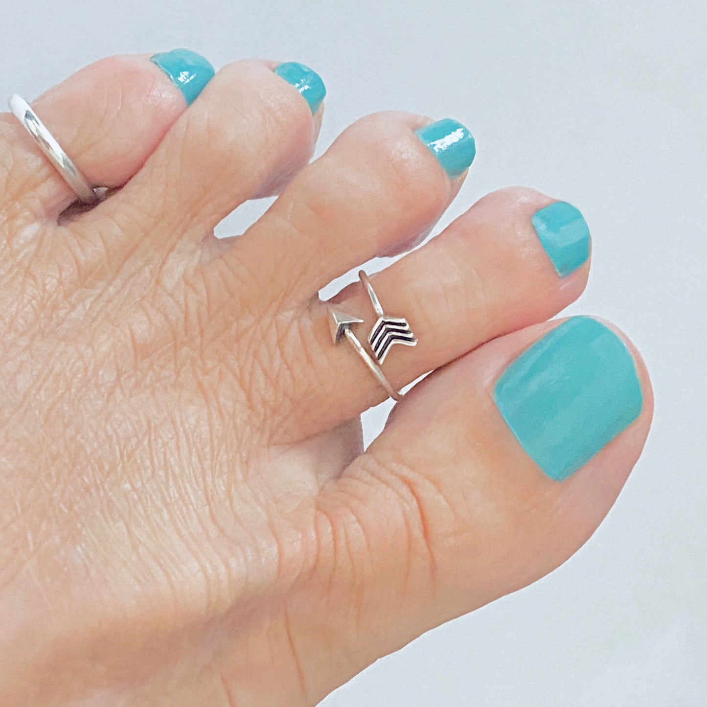 Sterling Silver Delicate Thin Wraparound Arrow Toe Ring, Bow and Arrows, Silver Rings, Archery
