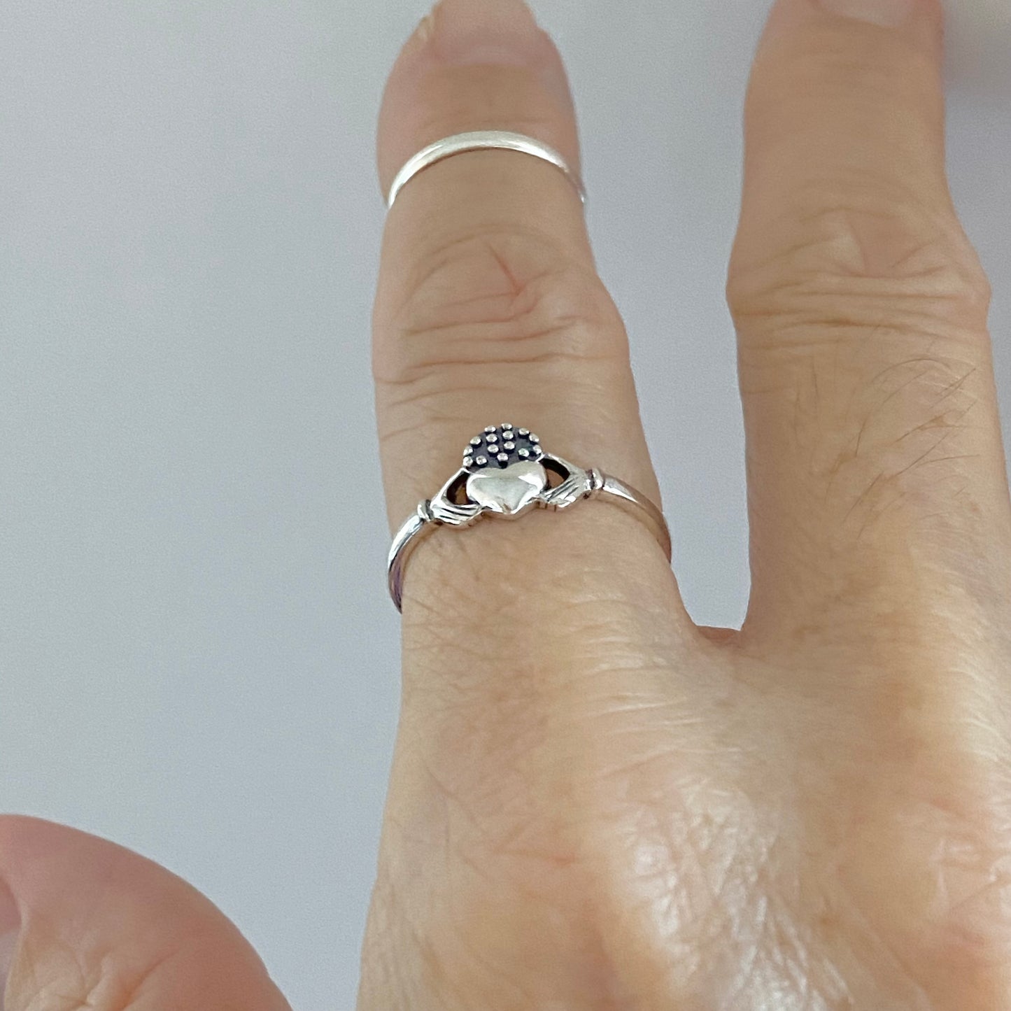 925 Sterling Silver Irish Claddagh Ring – Dainty Heart & Crown Silver Ring, Friendship and Loyalty Jewelry