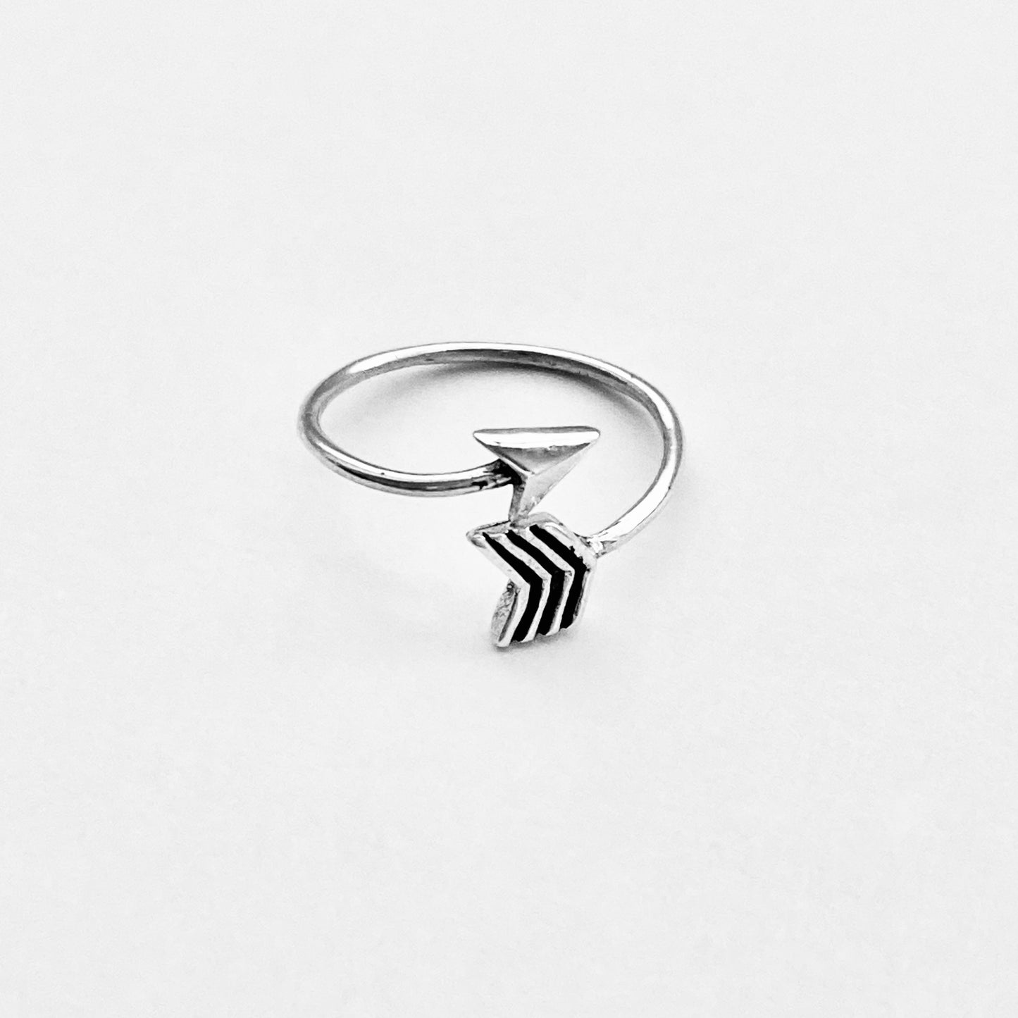 Sterling Silver Delicate Thin Wraparound Arrow Toe Ring, Bow and Arrows, Silver Rings, Archery