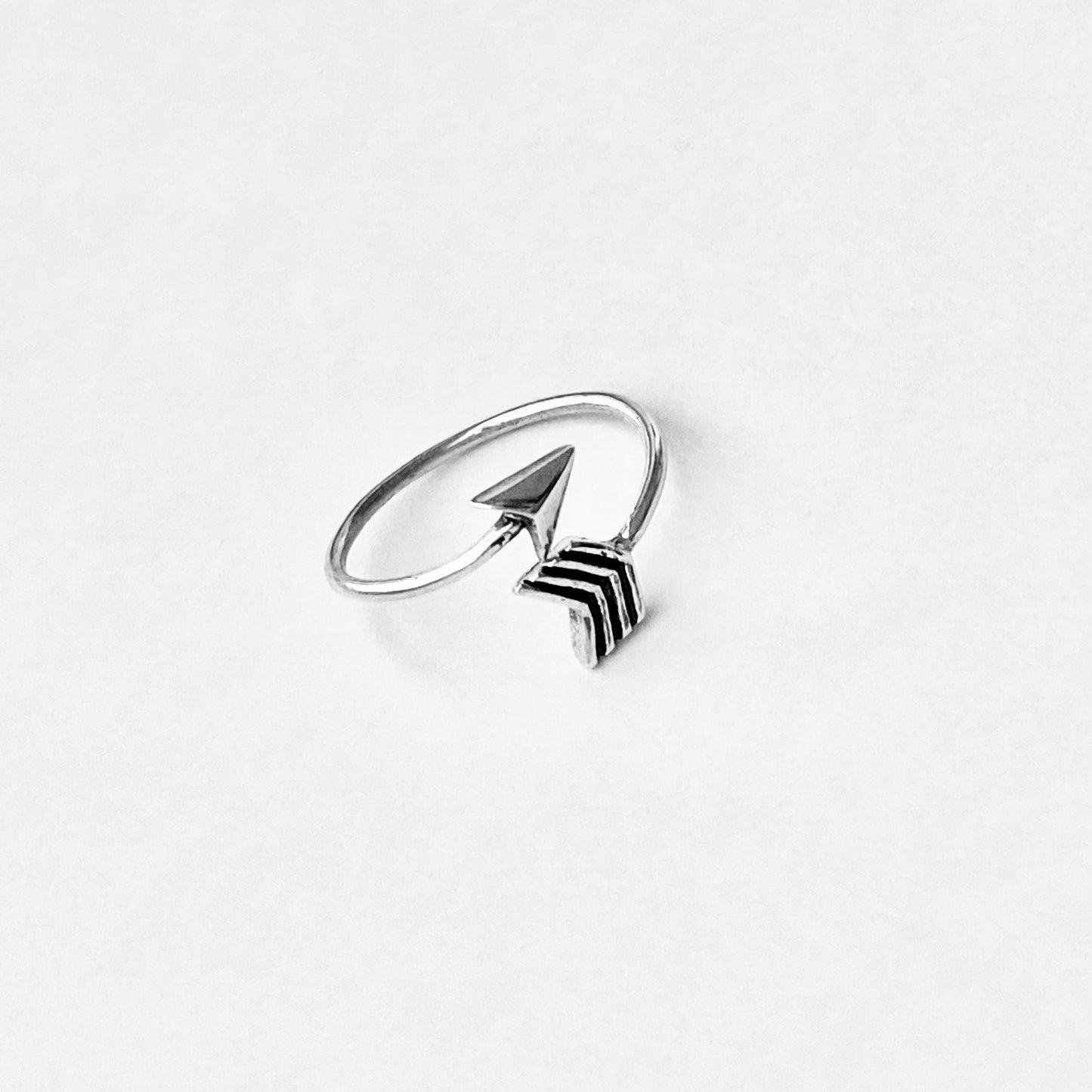 Sterling Silver Delicate Thin Wraparound Arrow Toe Ring, Bow and Arrows, Silver Rings, Archery