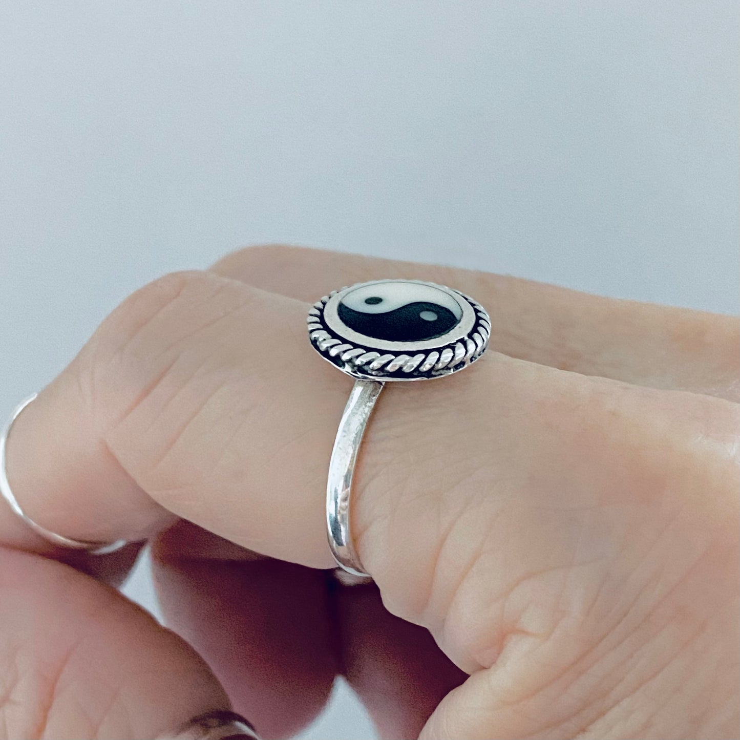 Sterling Silver Round Yin and Yang Ring with Rope, Yoga Ring, Silver Rings, Balance of Life