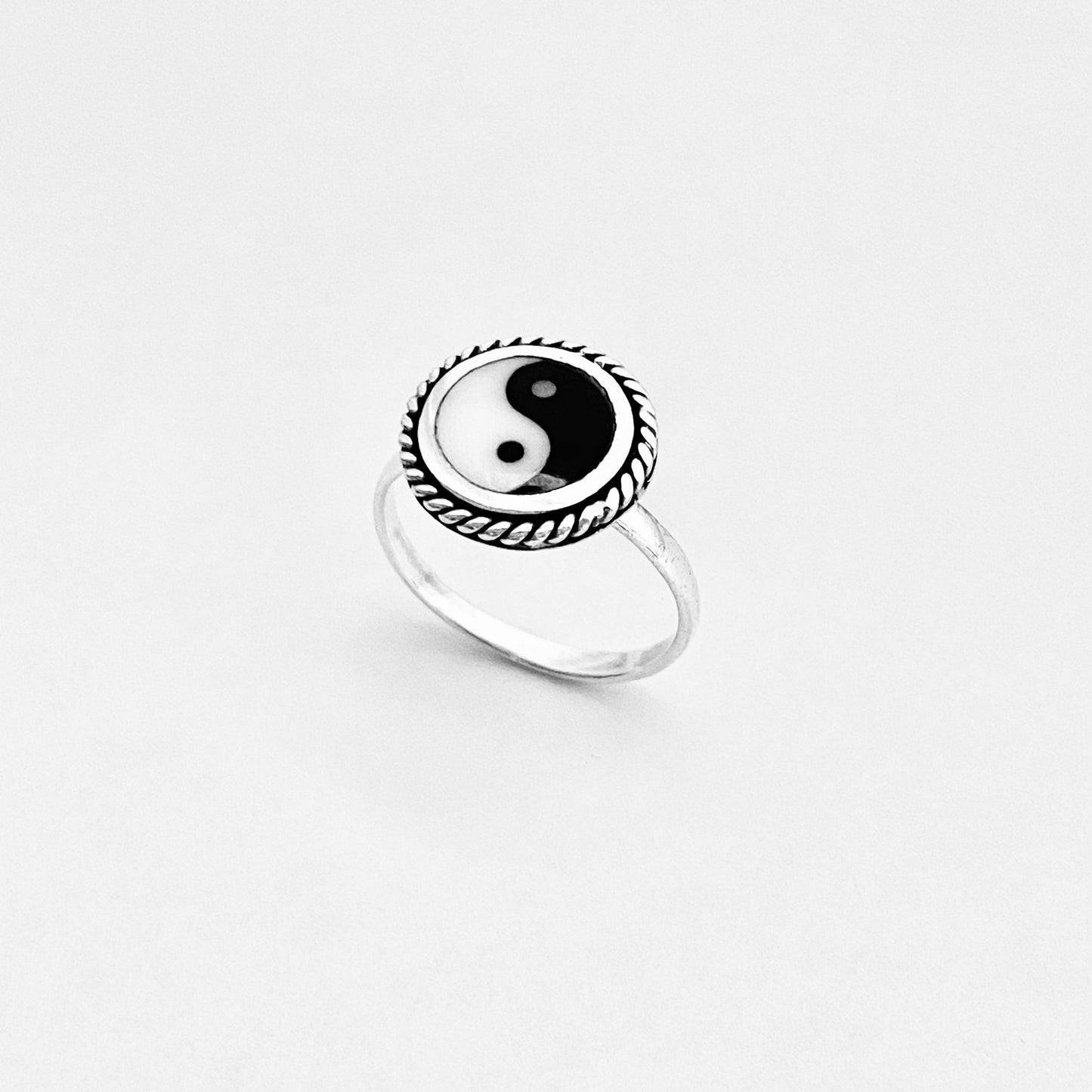 Sterling Silver Round Yin and Yang Ring with Rope, Yoga Ring, Silver Rings, Balance of Life