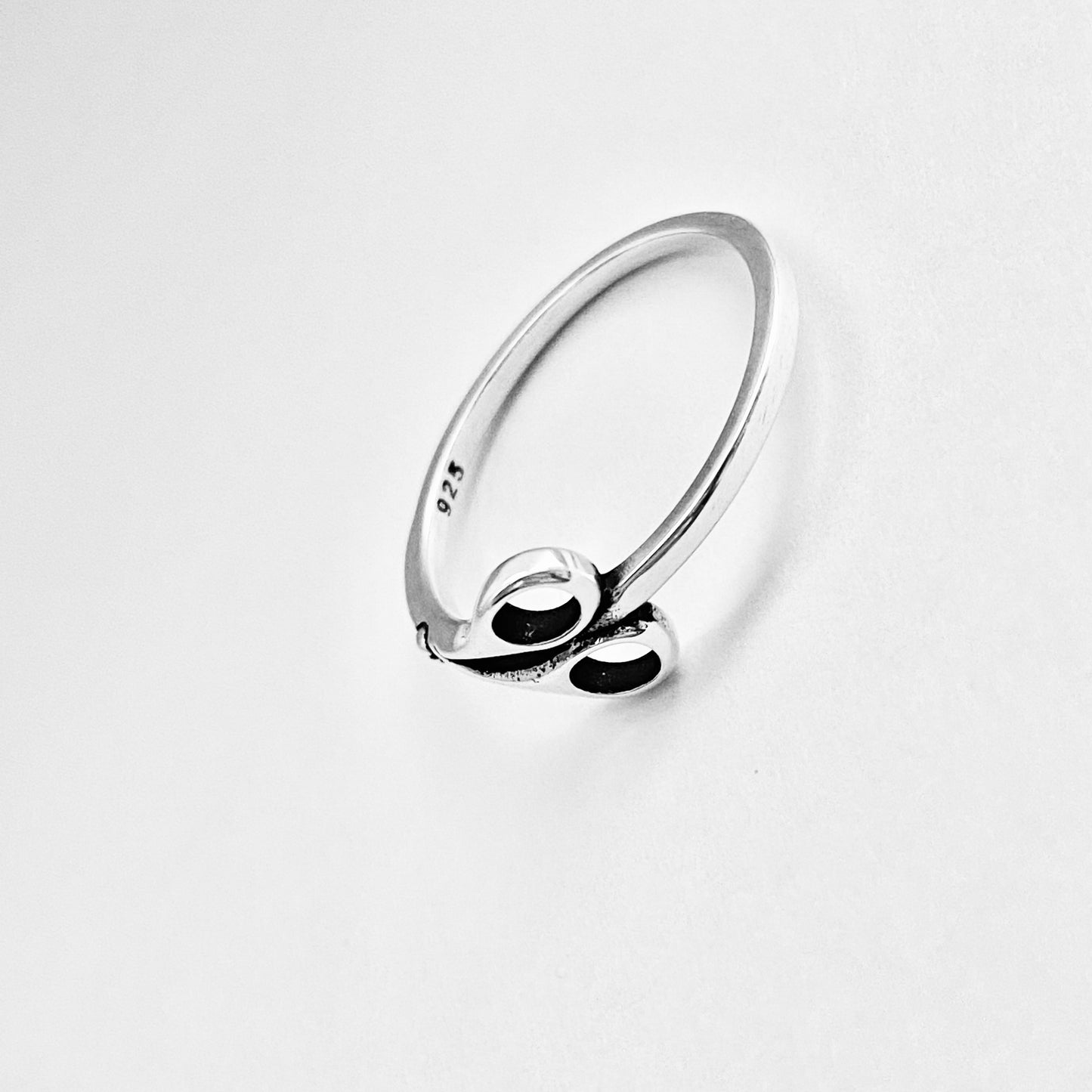 Sterling Silver Dainty Scissors Ring | Delicate Hairdresser, Barber & Hair Stylist Gift