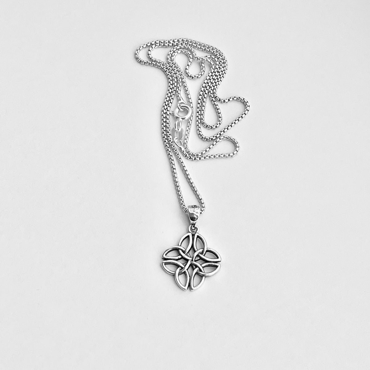 925 Sterling Silver Quadruple Triquetra Necklace | Trinity Celtic Knots Silver Chain