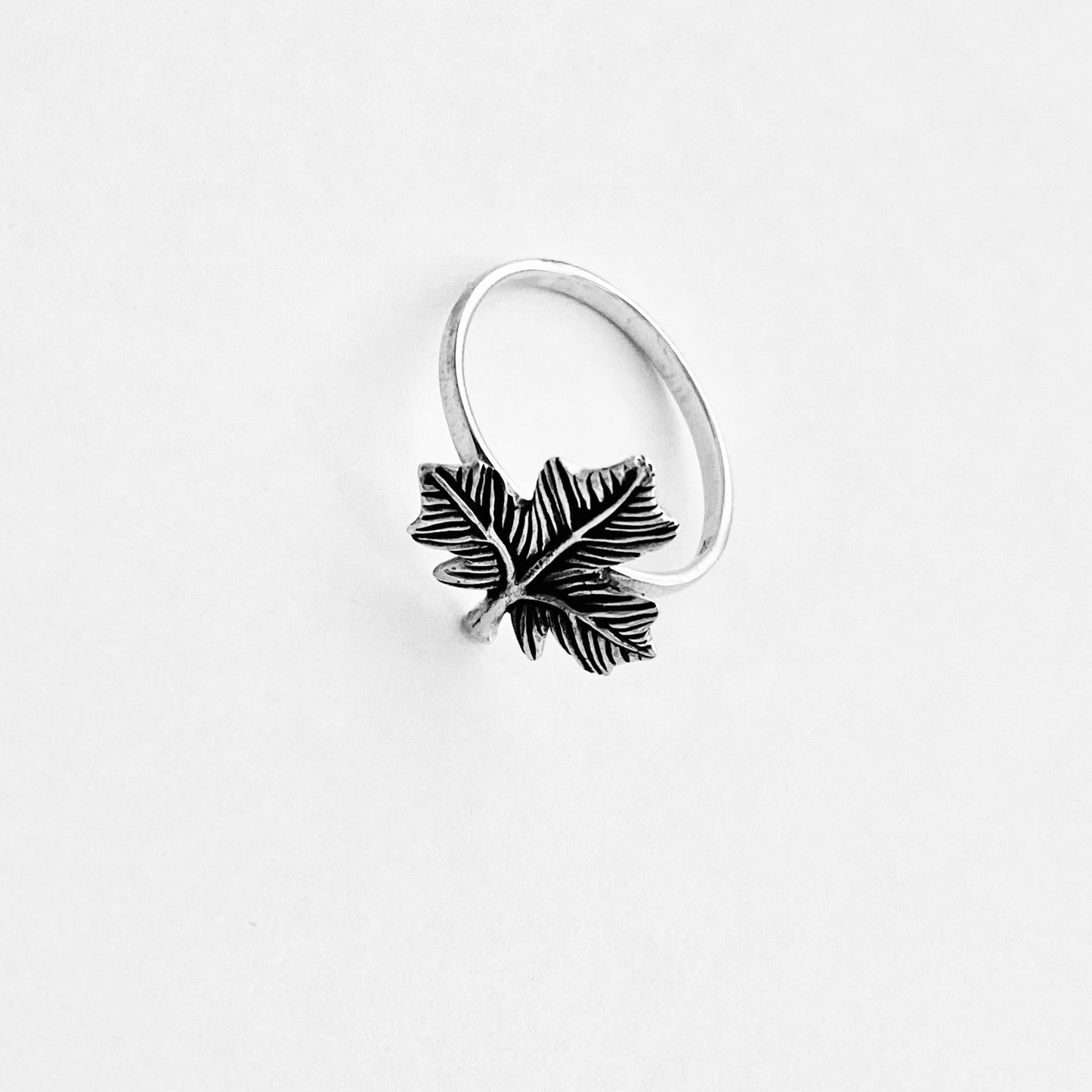 Sterling Silver Delicate Maple Leaf Ring, Tree Ring, Canadian Leaves, Silver Rings, Canada Trees