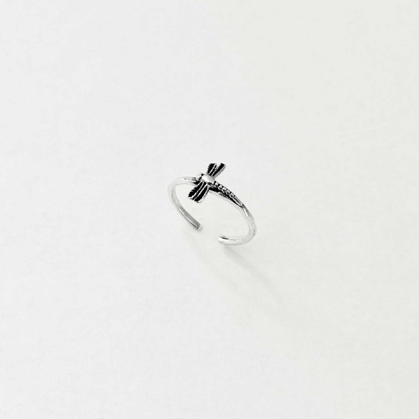 Sterling Silver Dragonfly Toe Ring with Hammered Band, Silver Rings, Spirit Bugs, Insect Wings