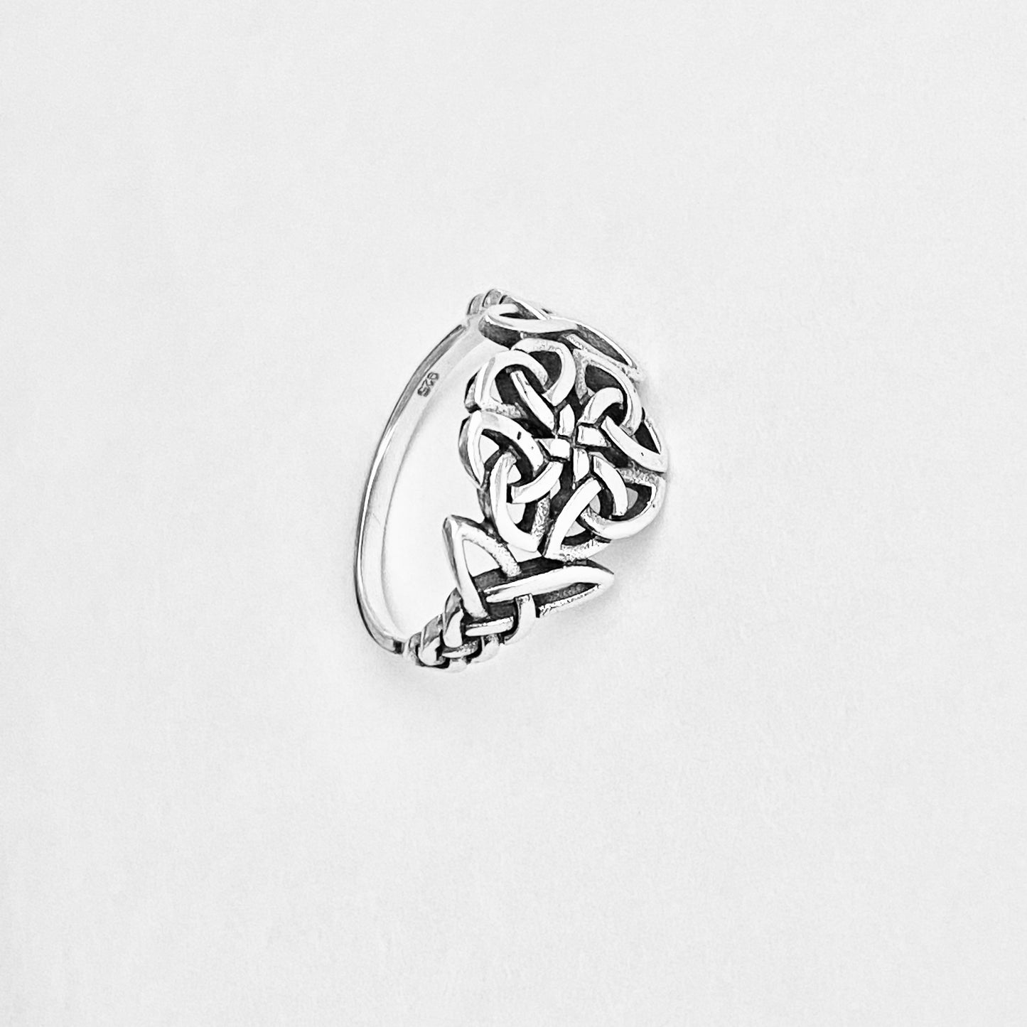 Sterling Silver Trinity Woven Celtic Ring, Endless Triquetra Love Knots Silver Rings
