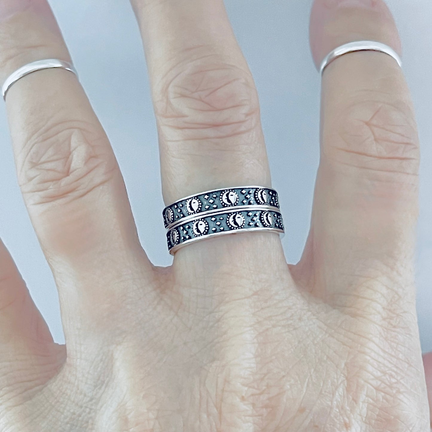 925 Sterling Silver Eternity Moon and Star Celestial Band | Unisex Stackable Wedding Ring
