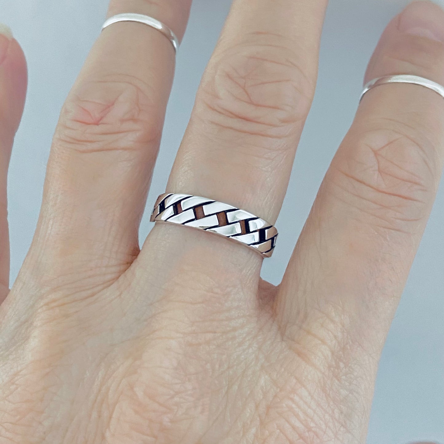 Sterling Silver Unisex Eternity Link Ring, Wedding Bands, Silver Rings, Chain Links