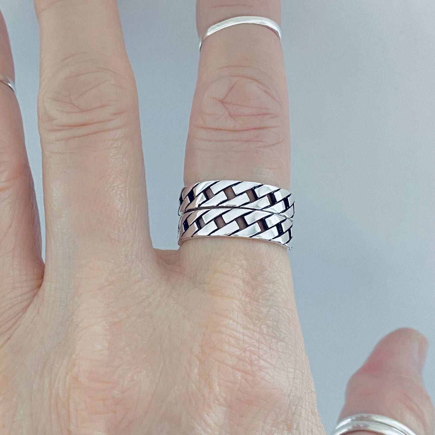 Sterling Silver Unisex Eternity Link Ring, Wedding Bands, Silver Rings, Chain Links