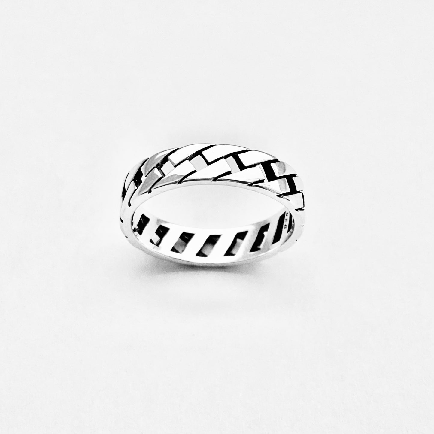 Sterling Silver Unisex Eternity Link Ring, Wedding Bands, Silver Rings, Chain Links