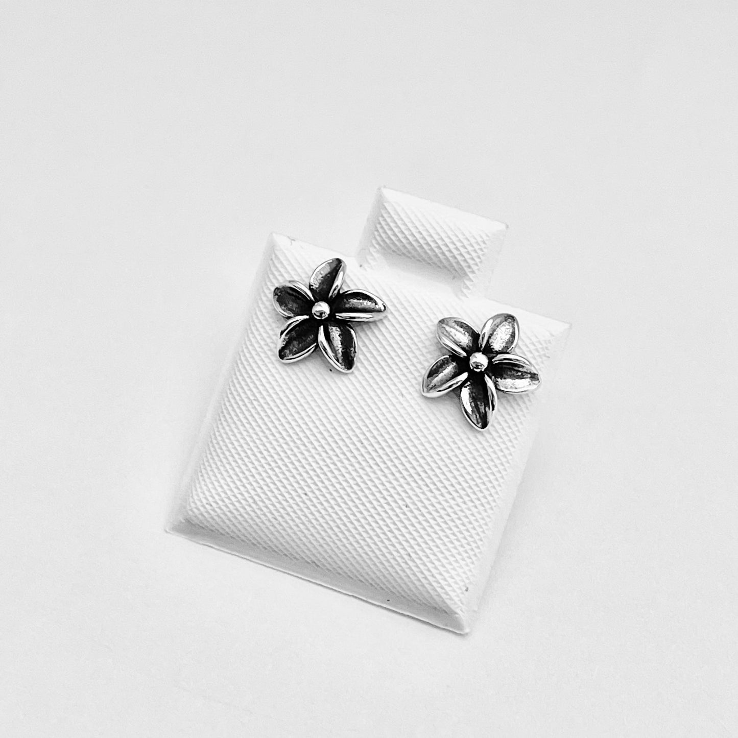 Sterling Silver Plumeria Stud Earrings, Silver Earring, Hawaii Flower, Lei Flowers
