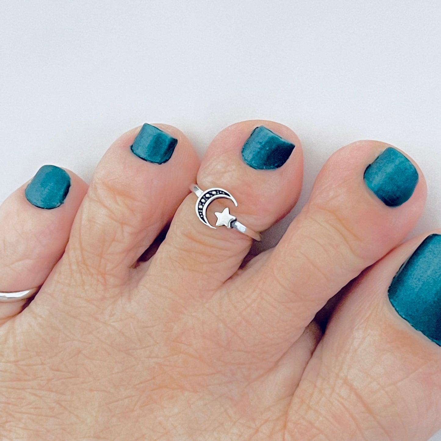 925 Sterling Silver Crescent Moon and Star Toe Ring | Celestial Midi Pinky Rings