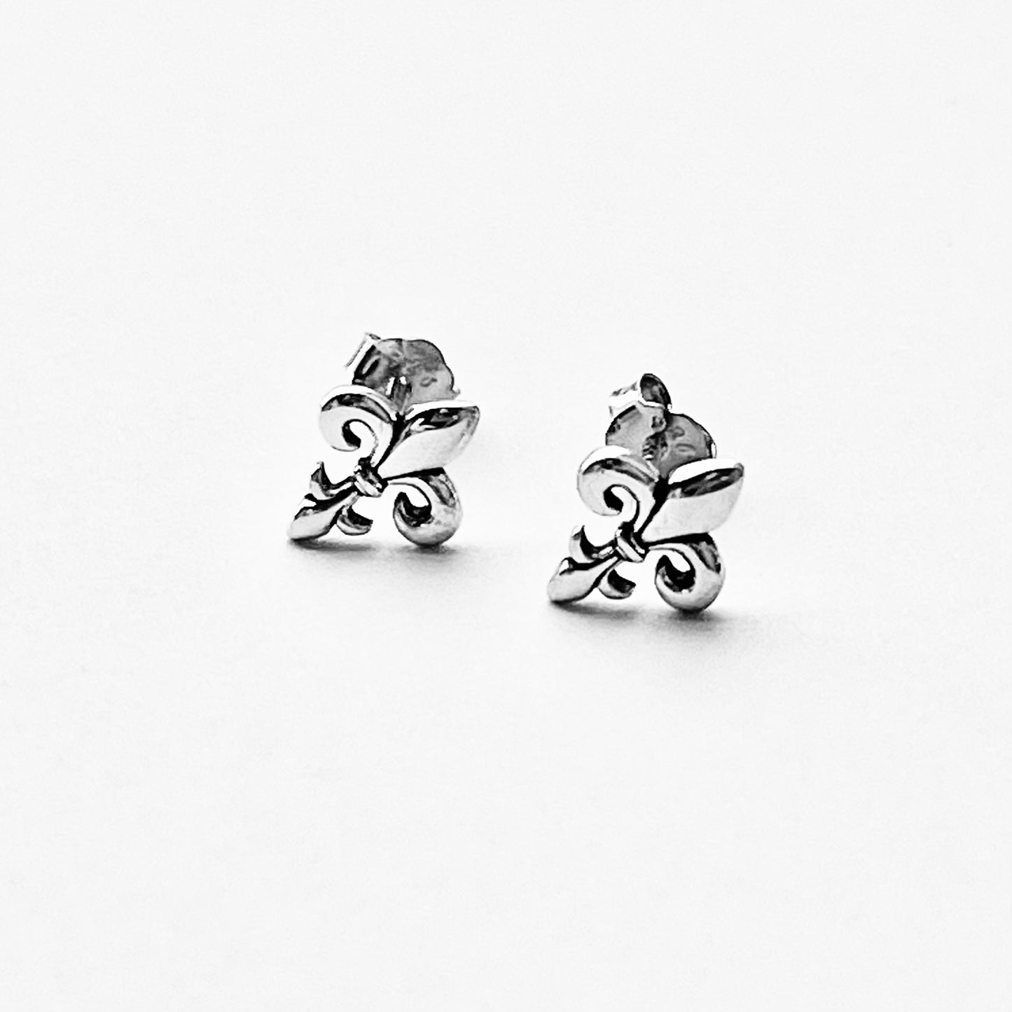 925 Sterling Silver Fleur de Lis Stud Earrings | Unisex Saints Jewelry