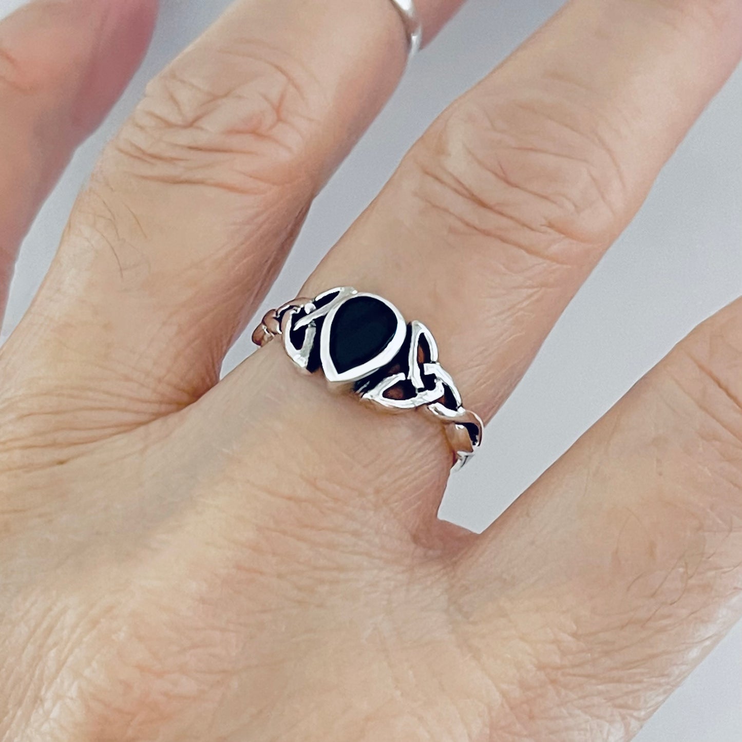 925 Sterling Silver Teardrop Black Onyx Ring | Celtic & Healing Silver Ring