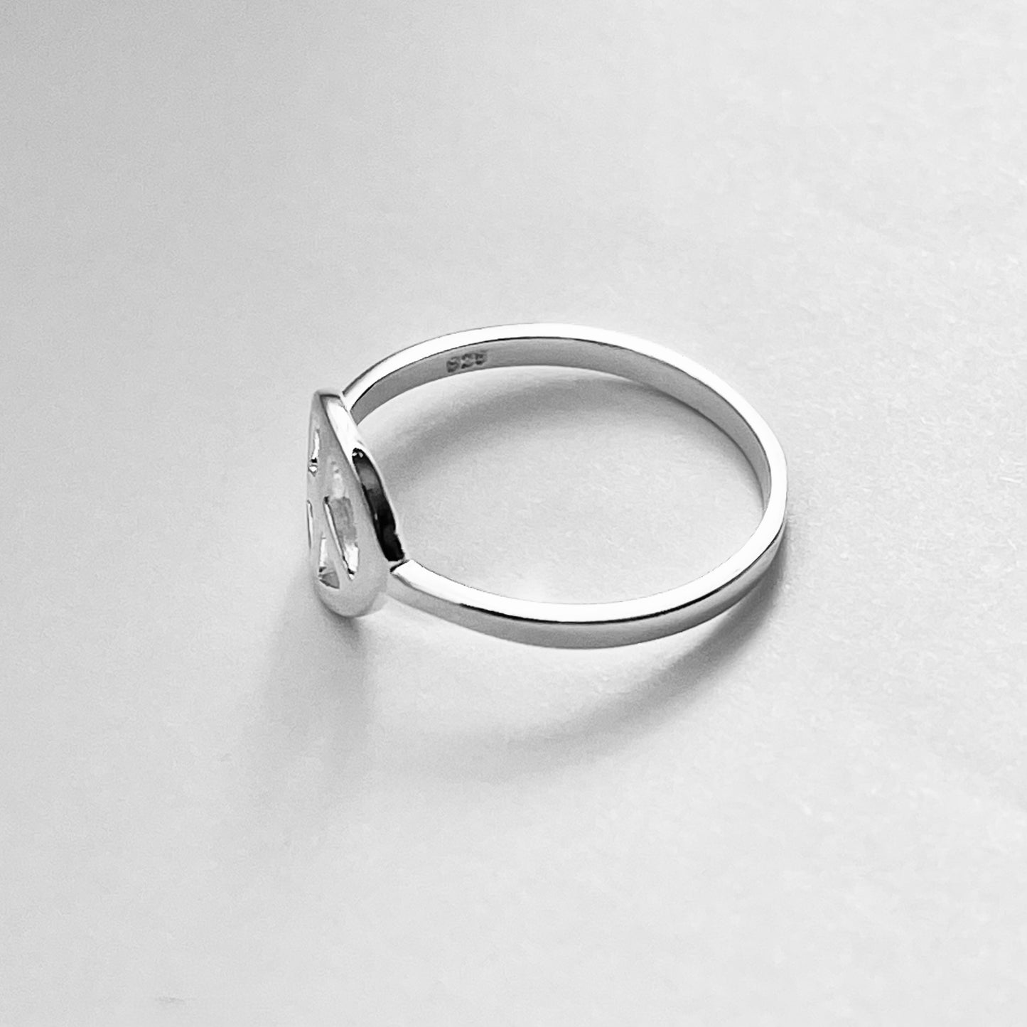Sterling Silver Small Peace Sign Ring – High Polish Love Unity Silver Rings