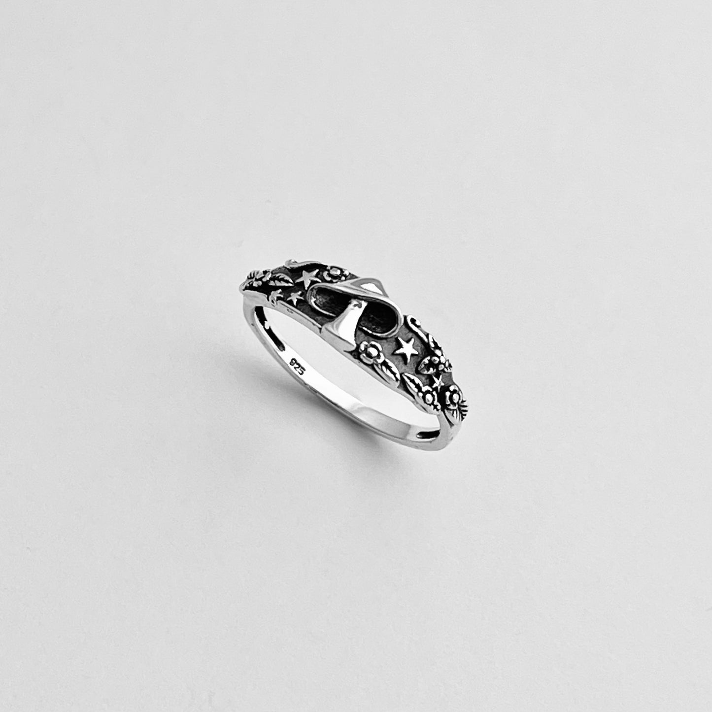 Sterling Silver Mushroom Ring with Tiny Stars and Flower, Silver Rings, Fungus Ring
