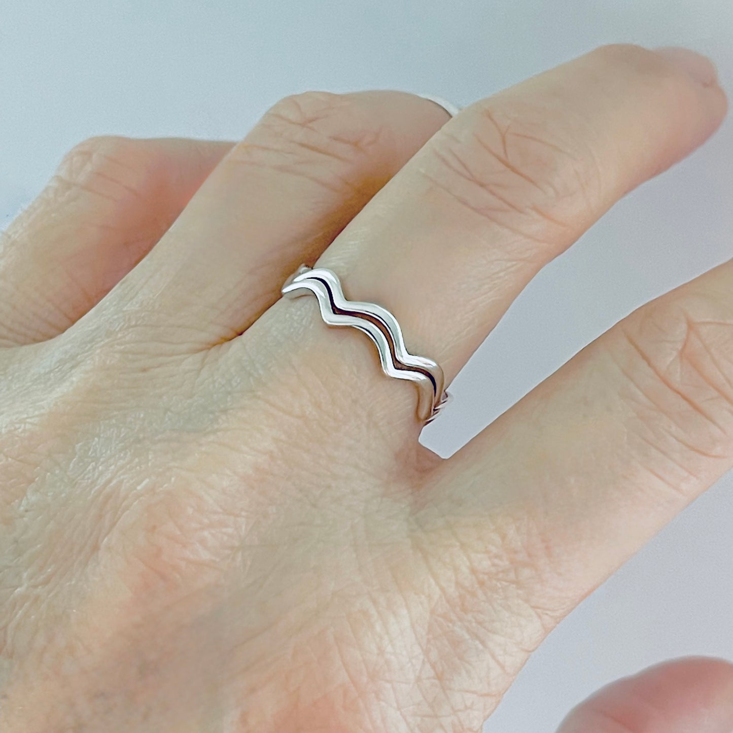 Sterling Silver Dainty Wave Band Ring – Zigzag Ocean Waves Stackable Silver Bands