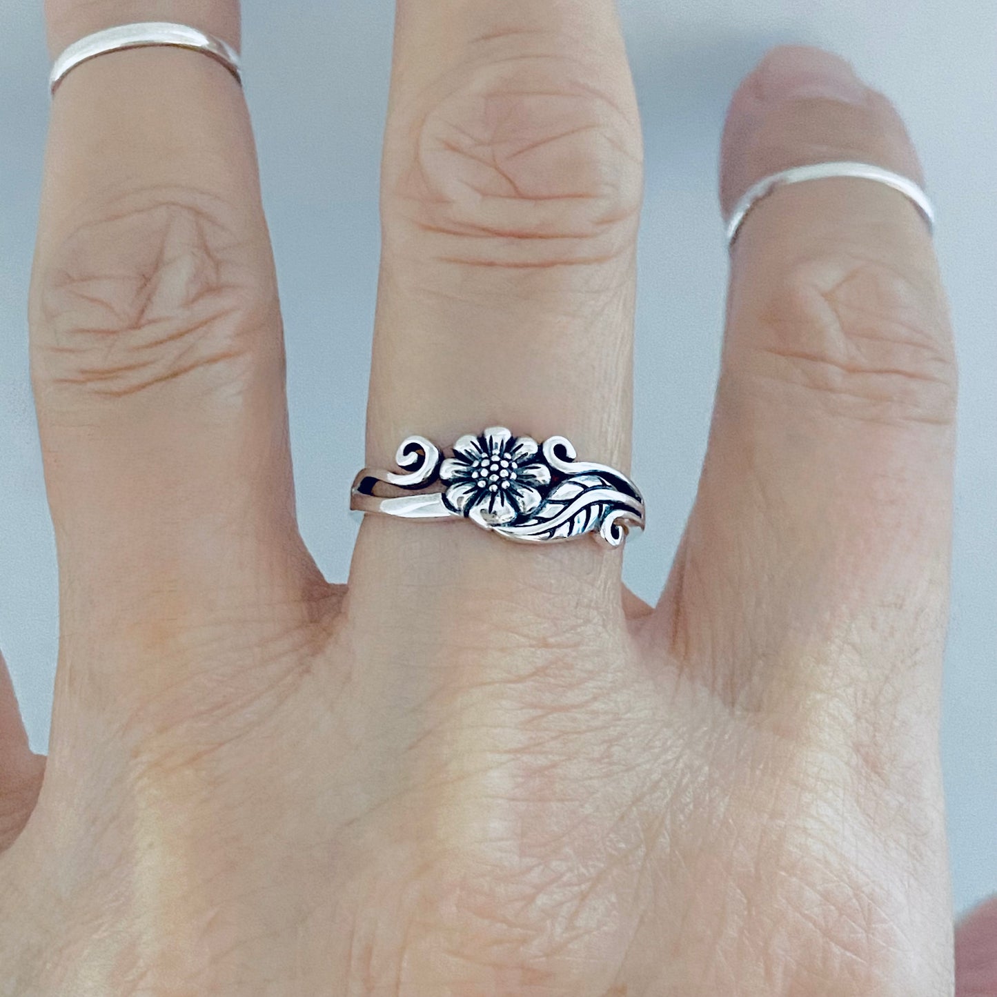 Sterling Silver Small Dainty Sunflower Ring with Leaf, Flower Jewelry