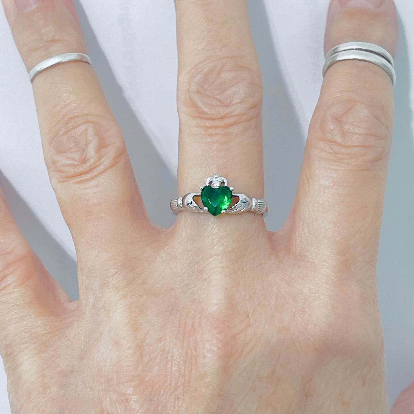 925 Sterling Silver Emerald CZ Heart Claddagh Ring | May Birthstone Irish Friendship Loyalty Rings