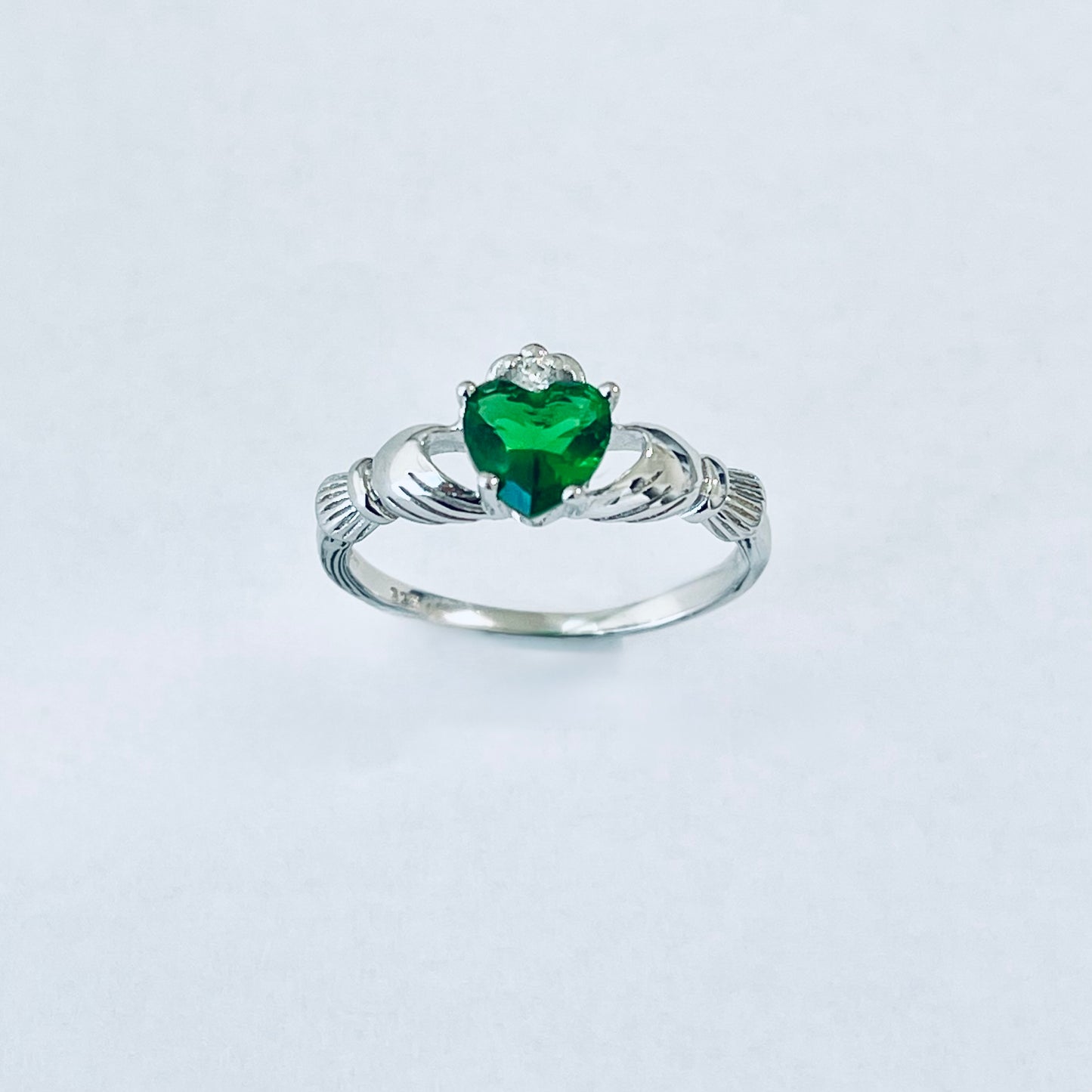 925 Sterling Silver Emerald CZ Heart Claddagh Ring | May Birthstone Irish Friendship Loyalty Rings