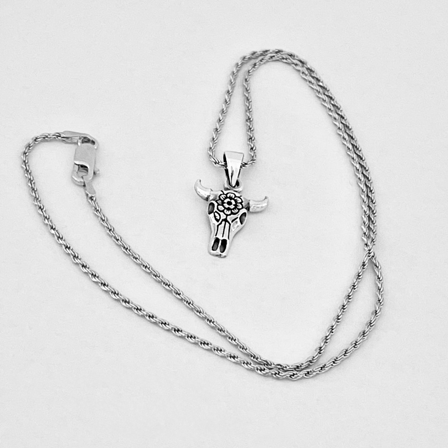 925 Sterling Silver Bull Skull Flower Necklace | Unisex Rodeo Silver Pendant and Chain