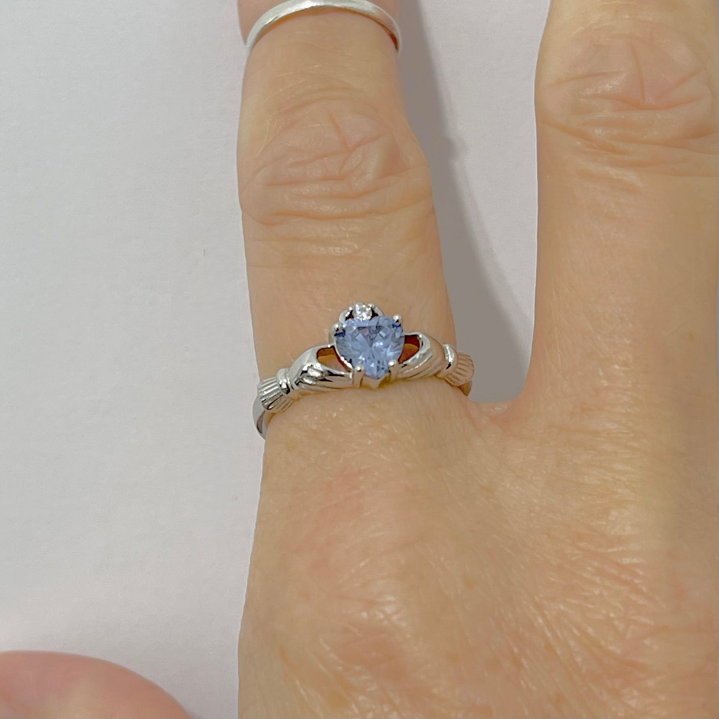 925 Sterling Silver Tanzanite CZ Heart Claddagh Ring | December Birthstone Irish Friendship Loyalty Ring