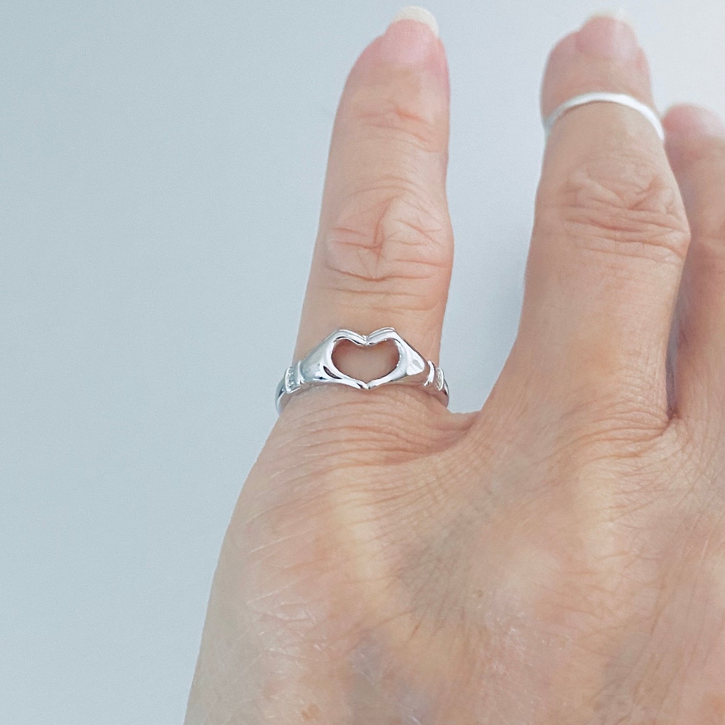 925 Sterling Silver Love Heart Hand Ring | Irish Claddagh Friendship Loyalty Rings