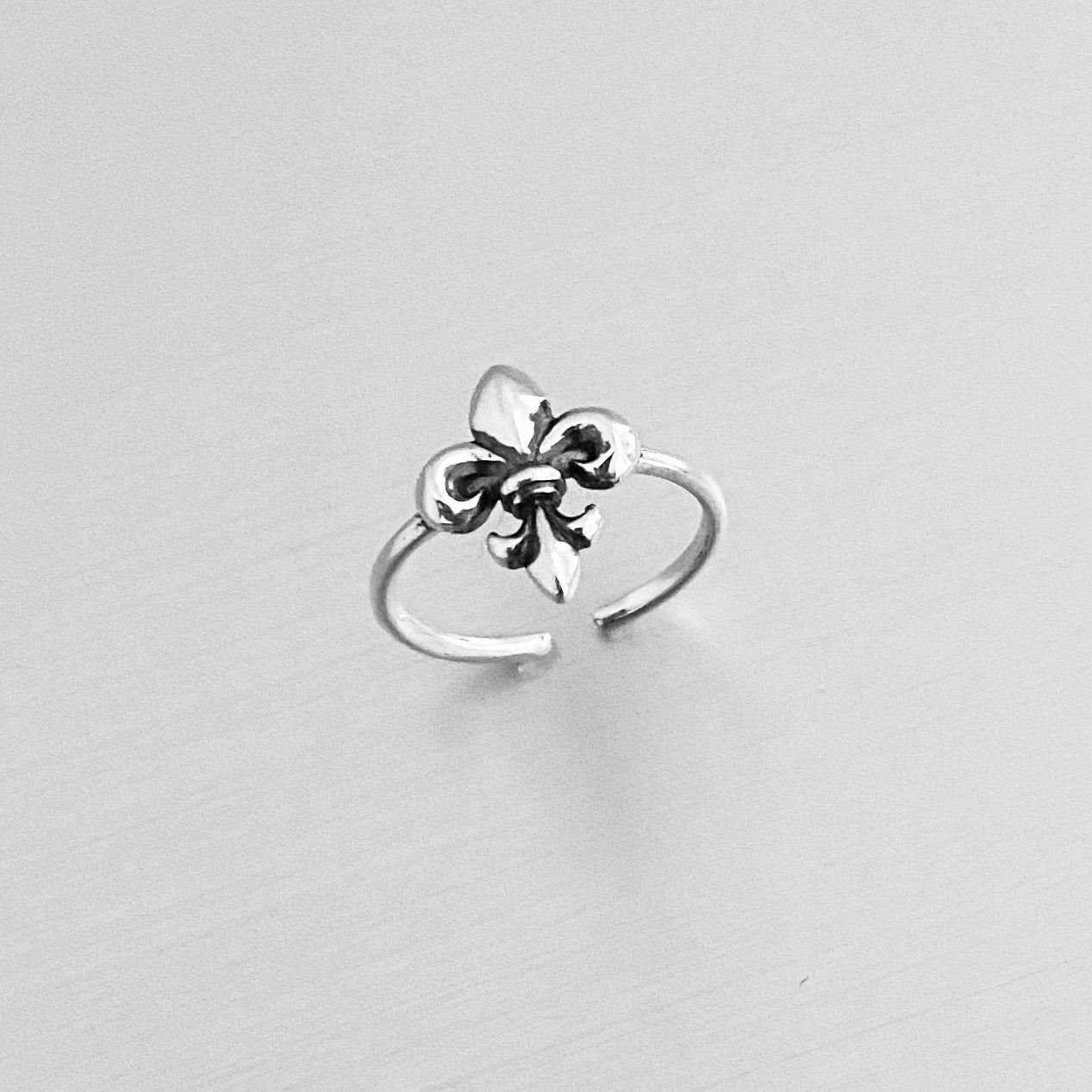 Sterling Silver Fleur De Lis Toe Ring, Saints Silver Rings, France Ring