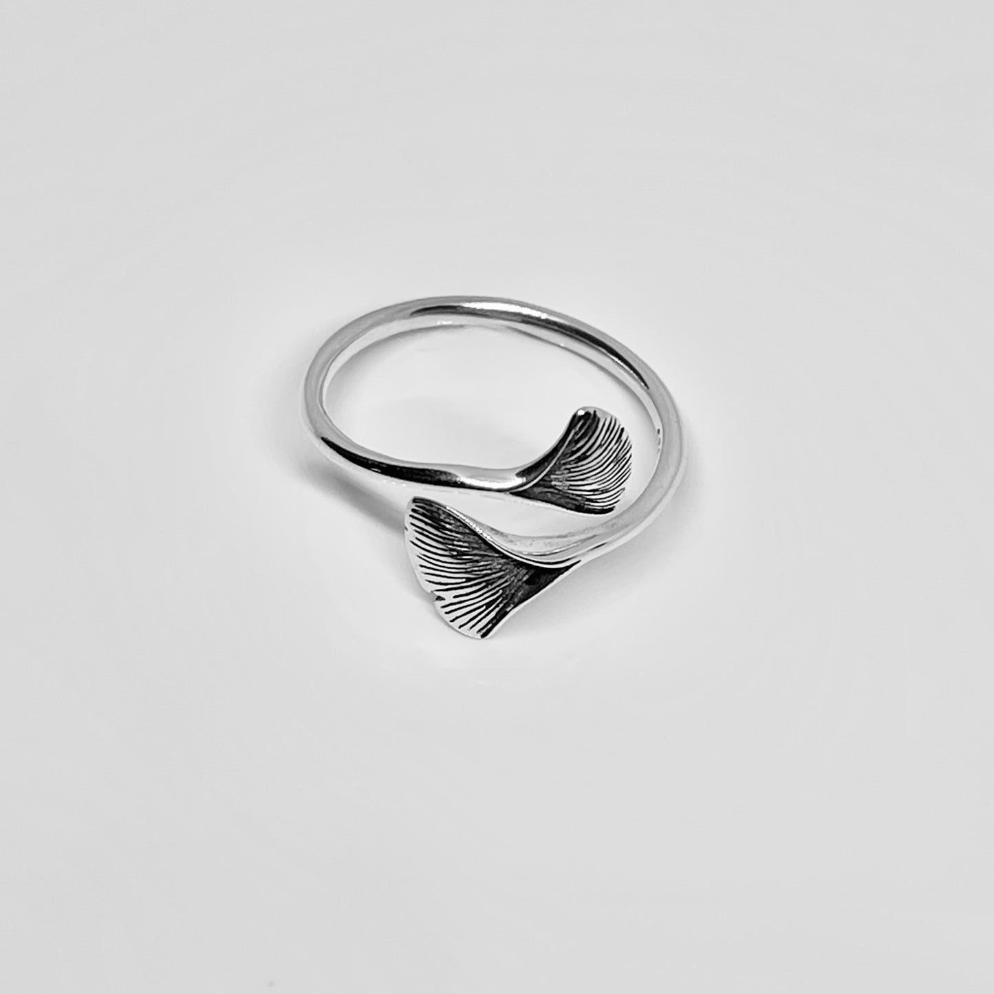 Sterling Silver Delicate Wraparound Ginkgo Leaf Ring | Fan Shaped Leaves Silver Rings