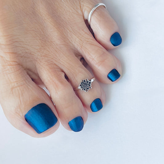 Sterling Silver Dainty Lotus Flower Toe Ring | Delicate Mandala Silver Rings