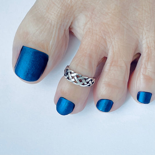 Sterling Silver Celtic Woven Braid Toe Ring | Midi Pinky Silver Band Rings