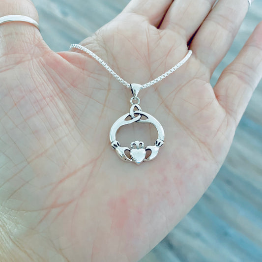 925 Sterling Silver Irish Celtic Claddagh Heart Necklace | Crown Friendship Loyalty Pendant Chain