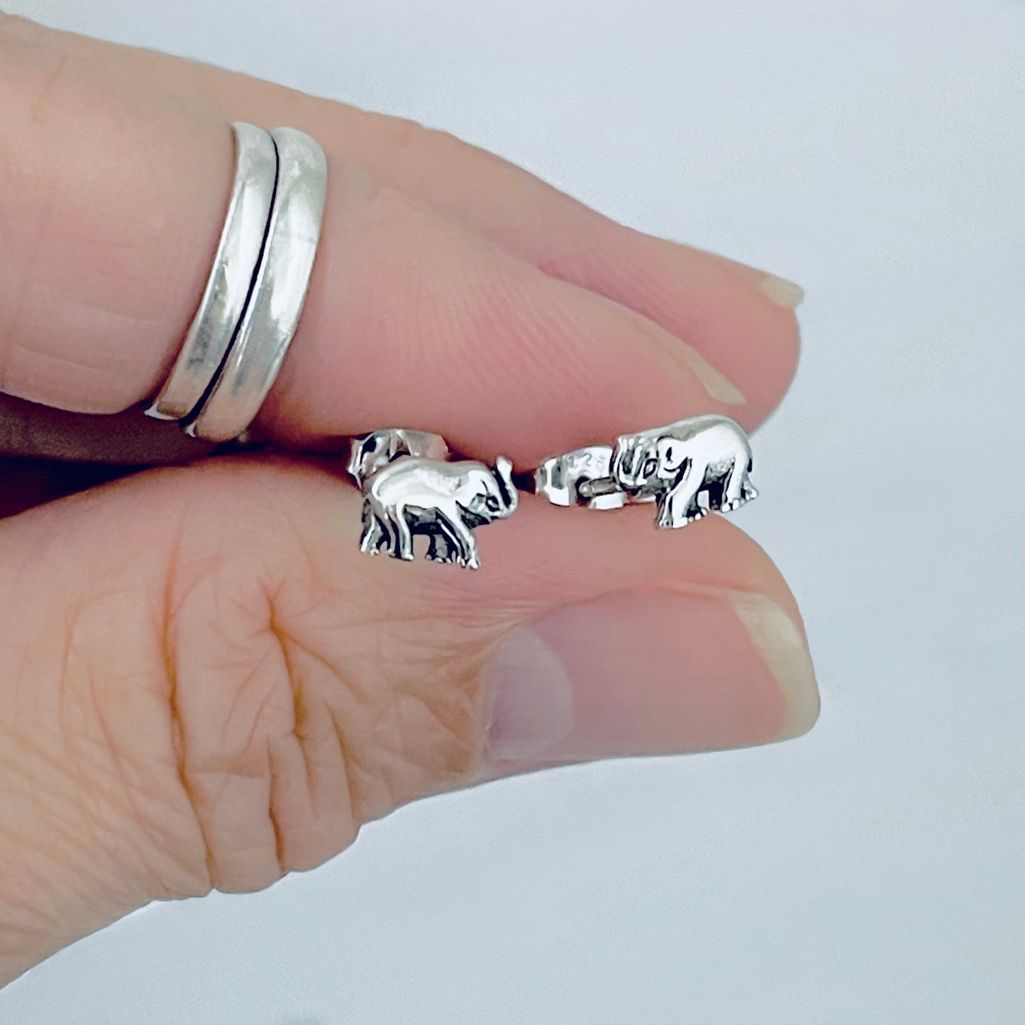 925 Sterling Silver Small Elephant Stud Earrings | Unisex Good Luck Animal Silver Earring