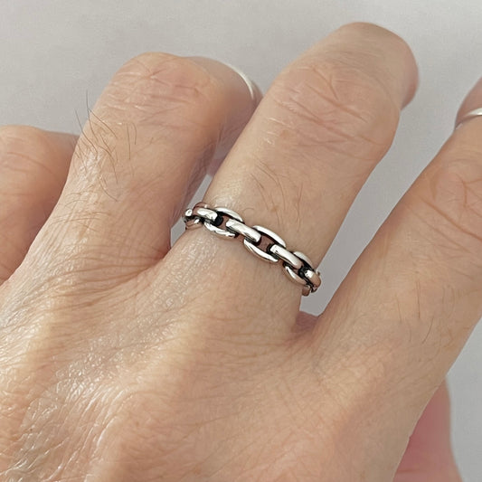 Sterling Silver Eternity Chain Link Ring, Unisex Silver Ring, Stackable Rings