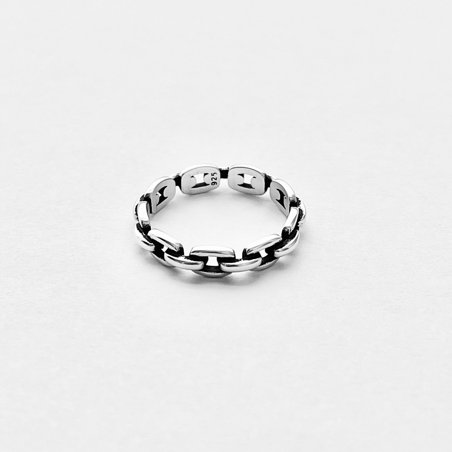 Sterling Silver Eternity Chain Link Ring – Unisex Stackable Wedding Silver Band