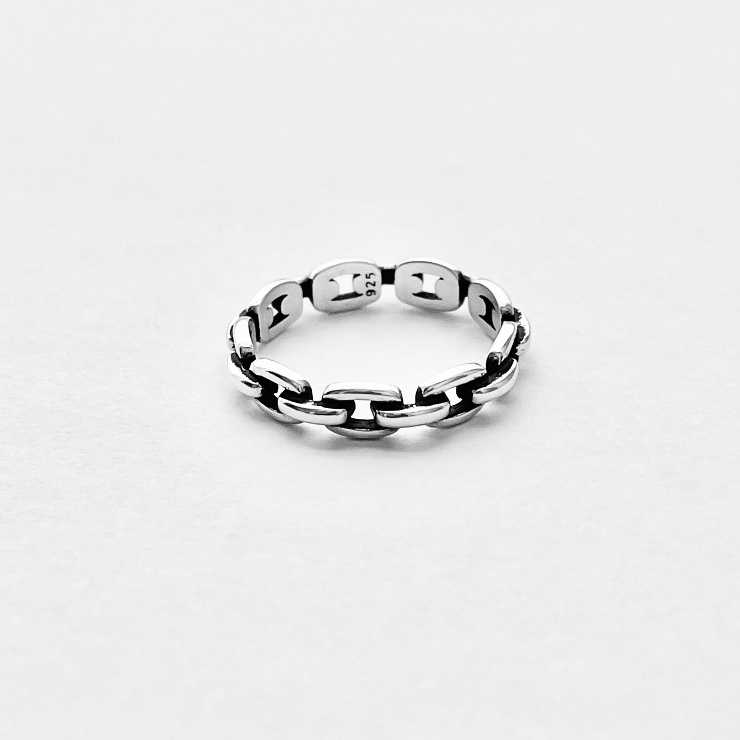 Sterling Silver Eternity Chain Link Ring – Unisex Stackable Wedding Silver Band