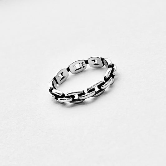 Sterling Silver Eternity Chain Link Ring – Unisex Stackable Wedding Silver Band