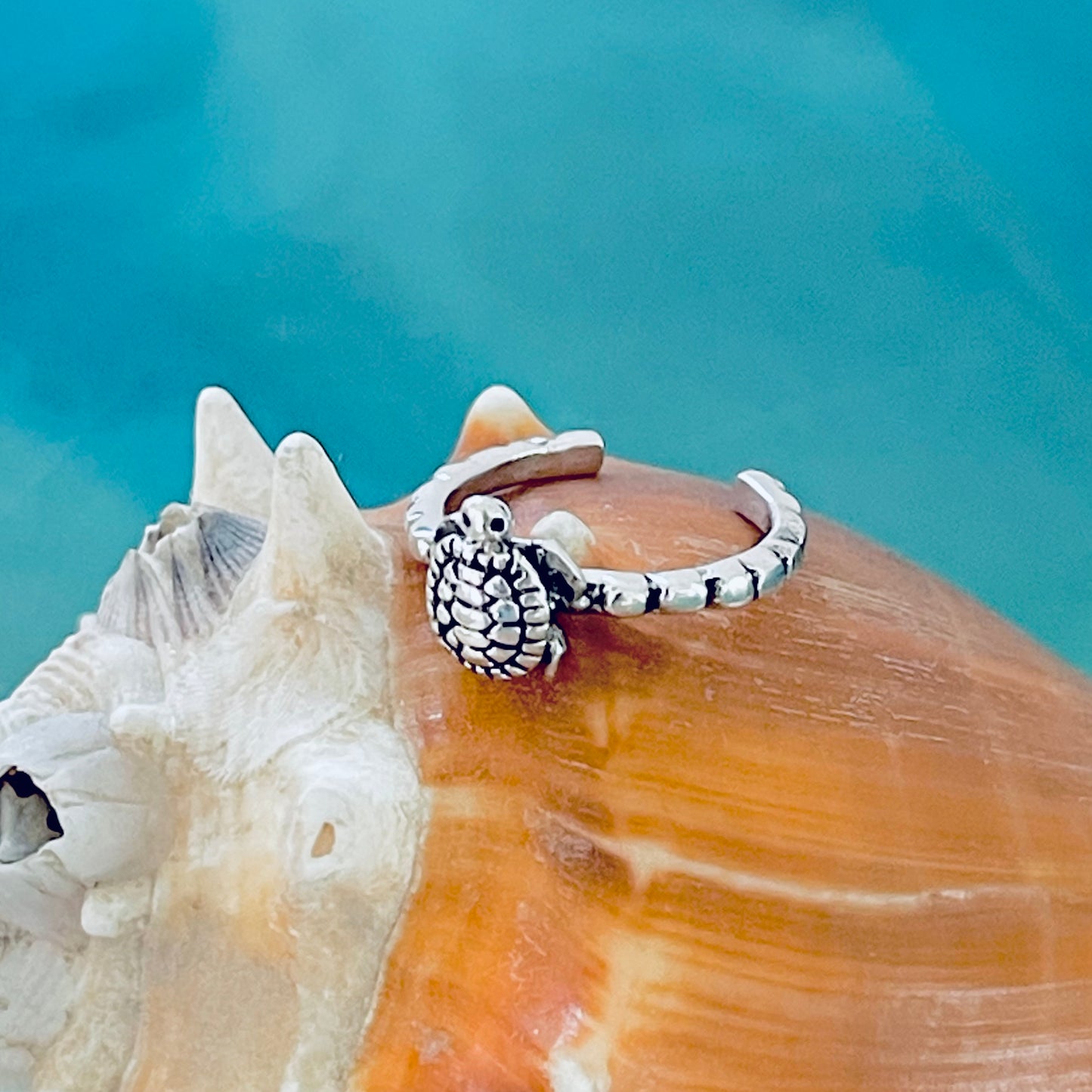 Sterling Silver Dainty Turtle Toe Ring with Dot Band | Ocean Animal Beach Silver Rings
