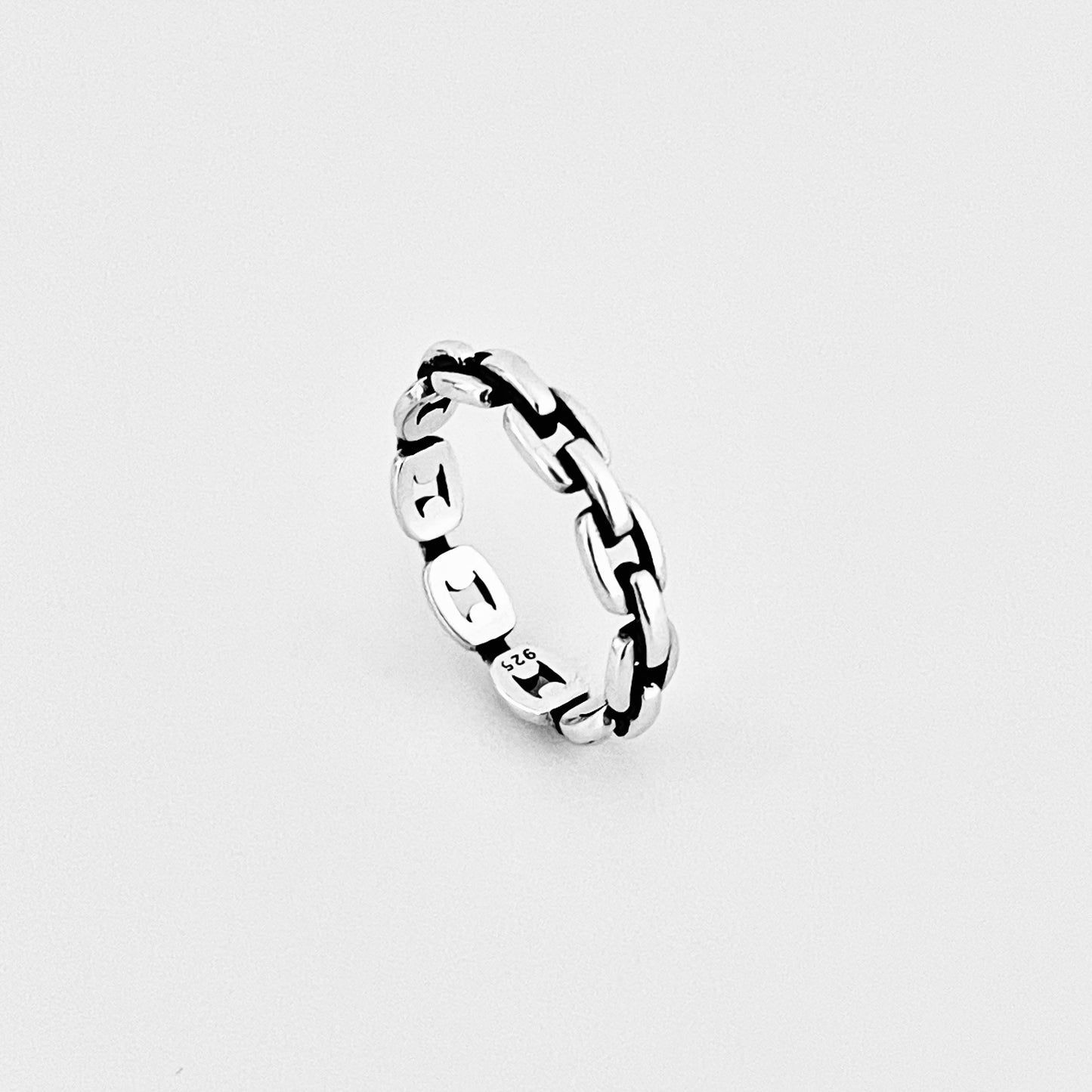 Sterling Silver Eternity Chain Link Ring – Unisex Stackable Wedding Silver Band
