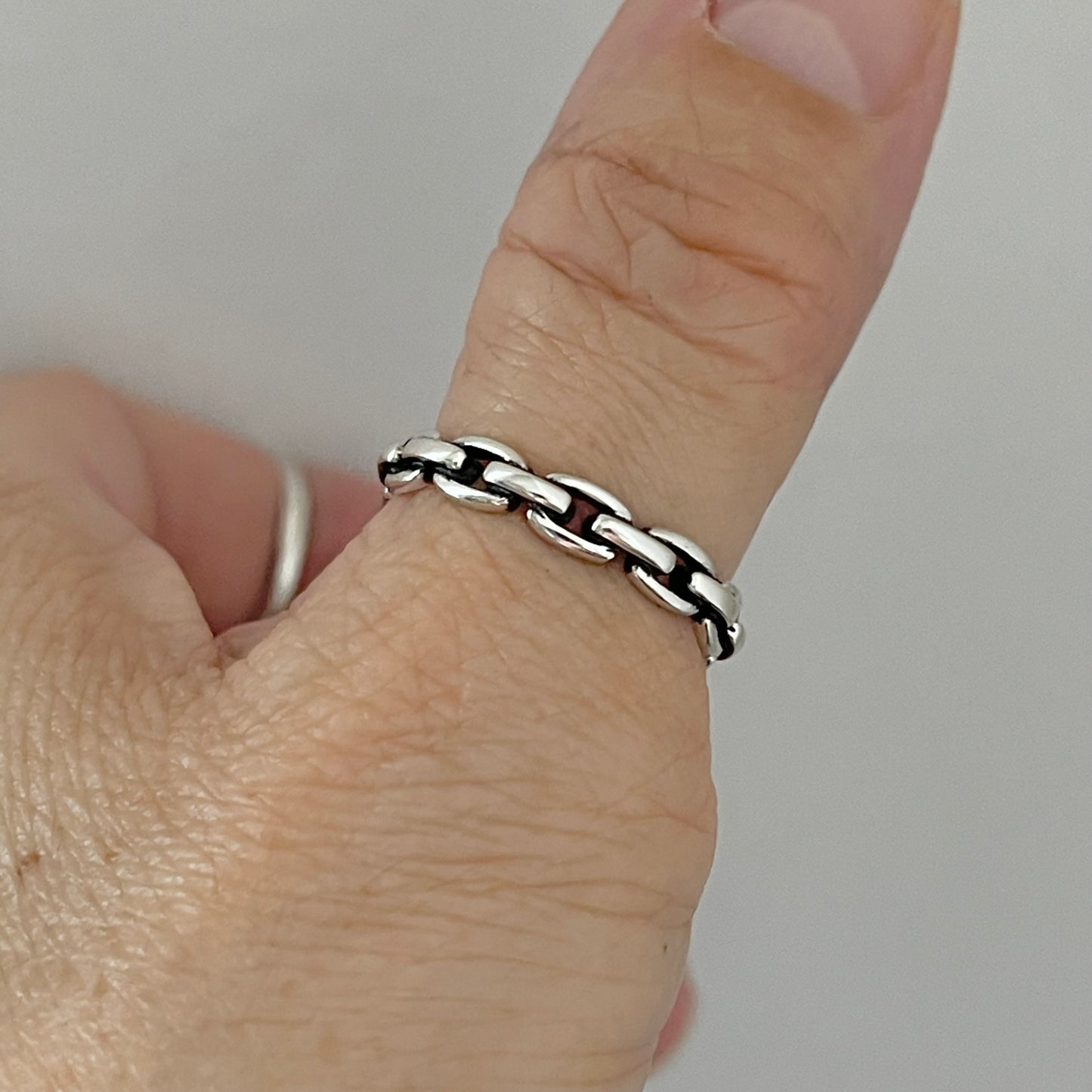 Sterling Silver Eternity Chain Link Ring, Unisex Silver Ring, Stackable Rings