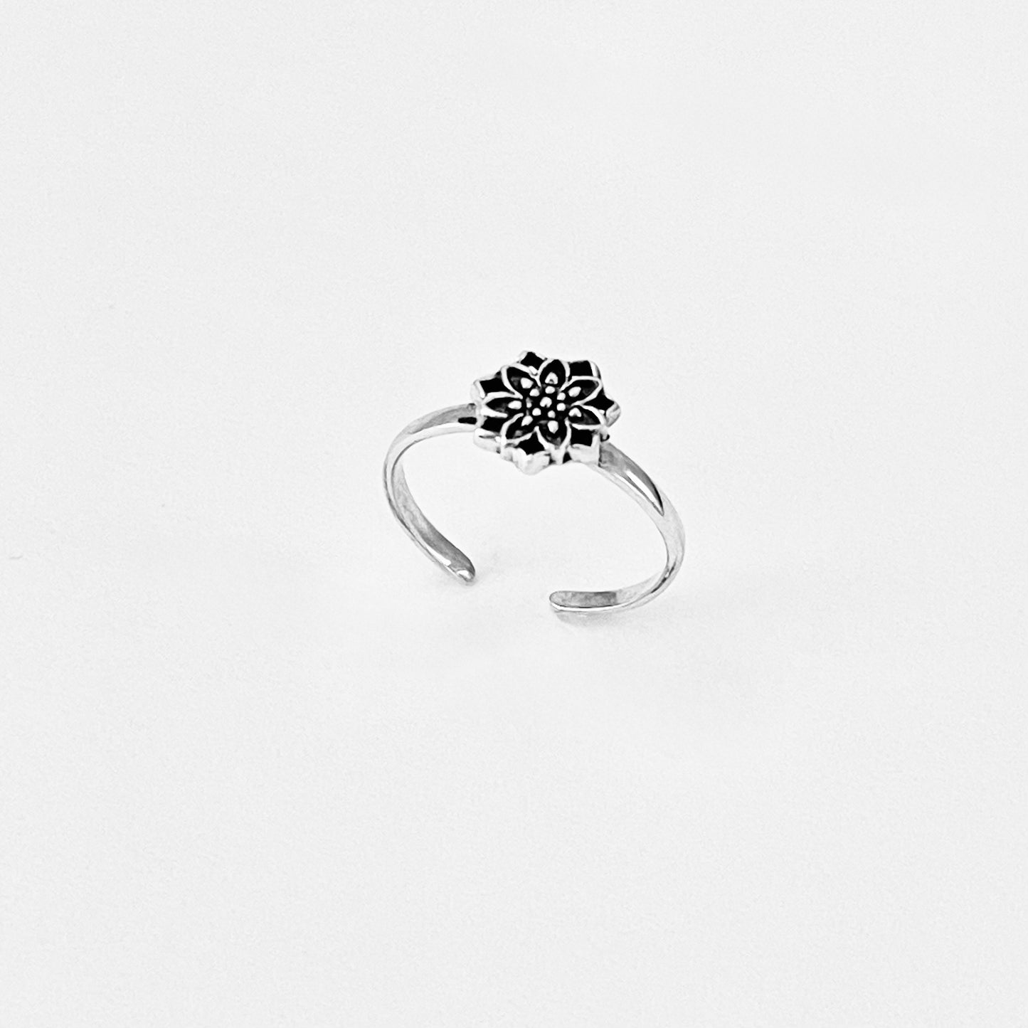 Sterling Silver Dainty Lotus Flower Toe Ring | Delicate Mandala Silver Rings