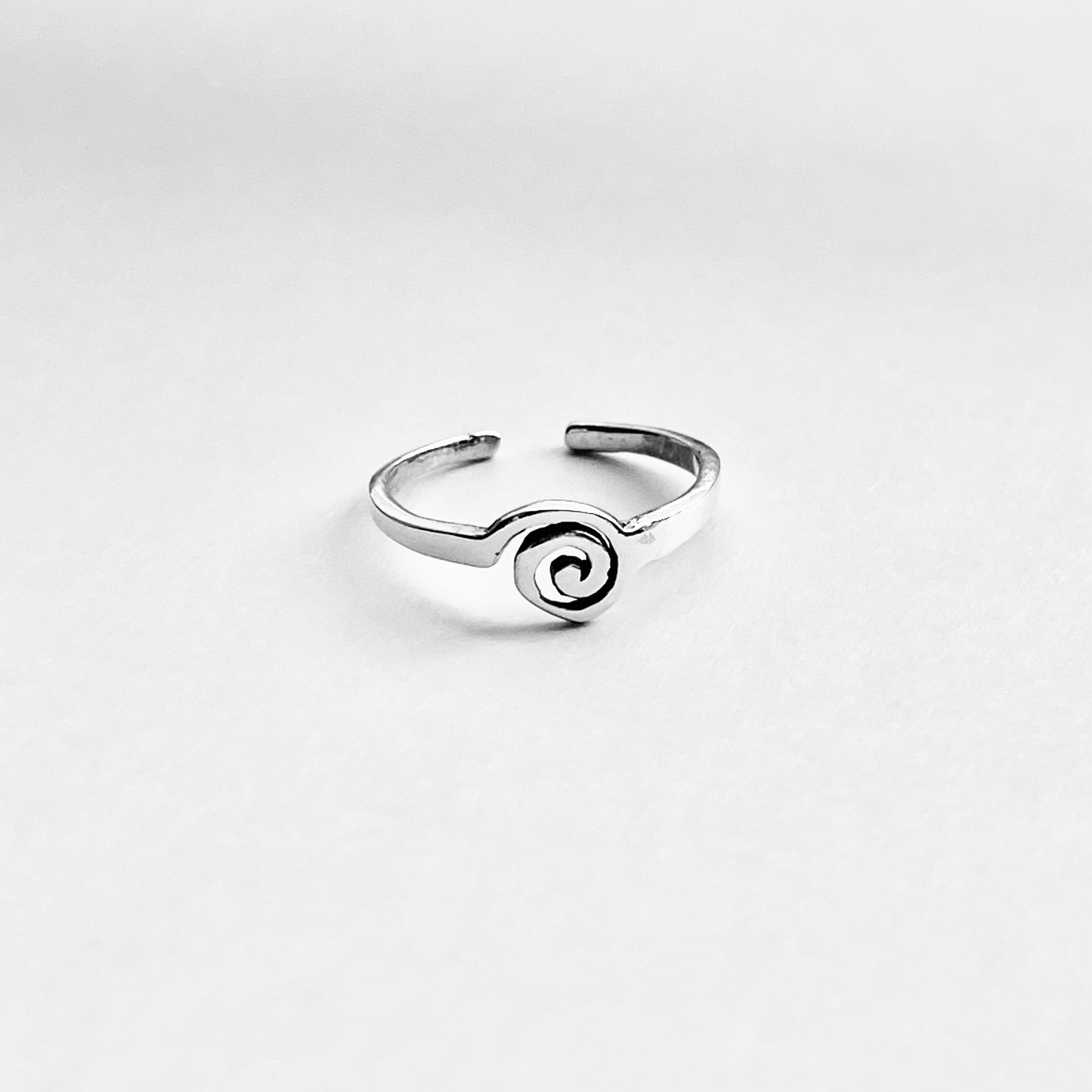 925 Sterling Silver Dainty Spiral Toe Ring | Swirl Midi Pinky Silver Rings