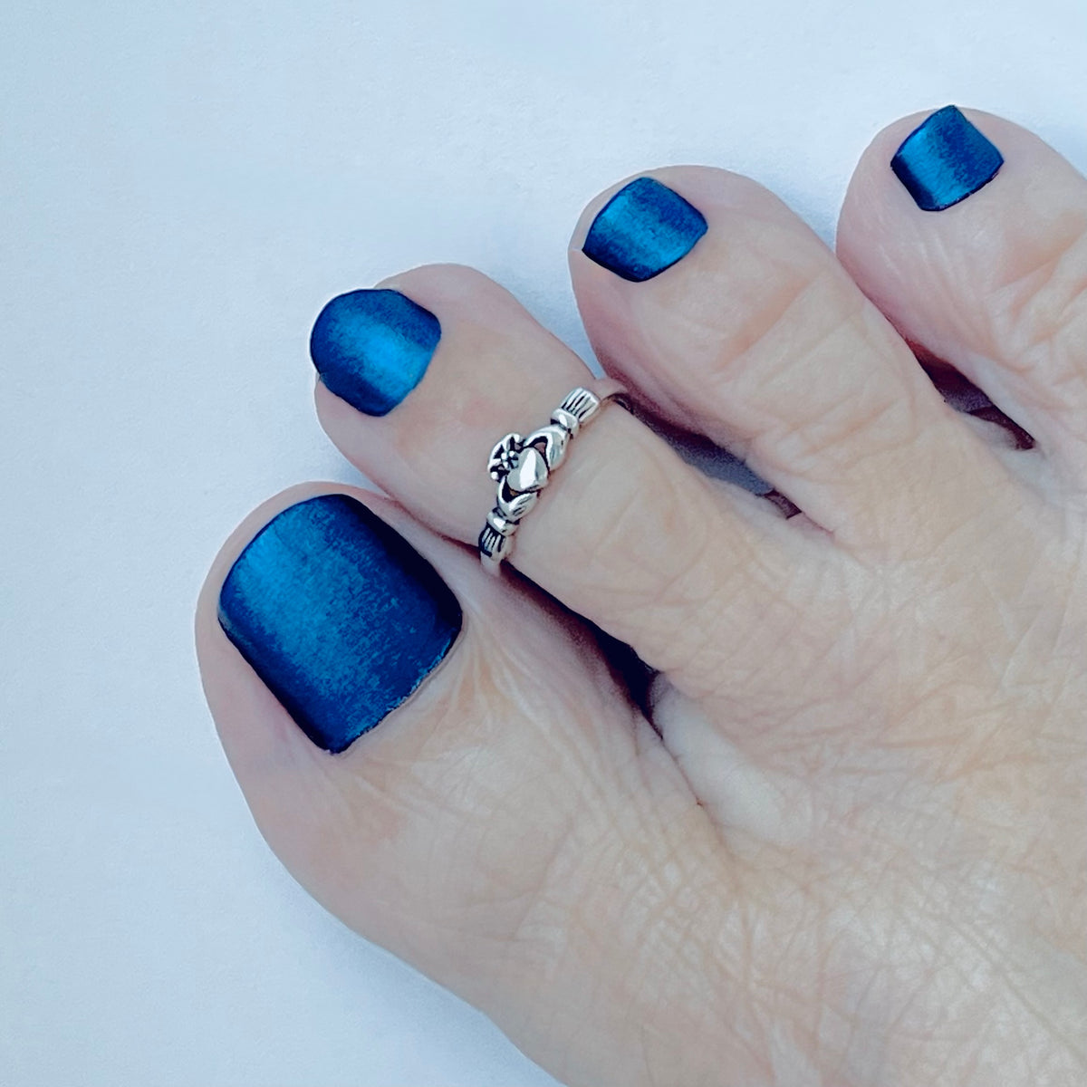 925 Sterling Silver Mini Irish Claddagh Heart Toe Ring | Dainty Love Friendship Silver Rings