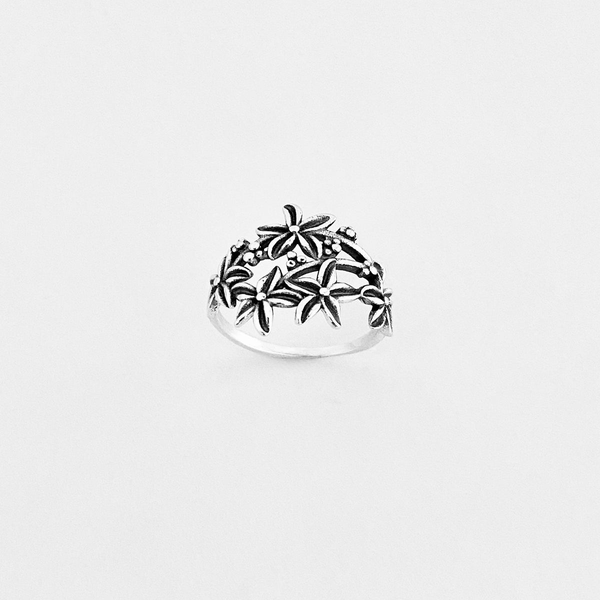 Sterling Silver Bouquet of Lilies Flower Ring  – Dainty Statement Floral Lily Silver Rings