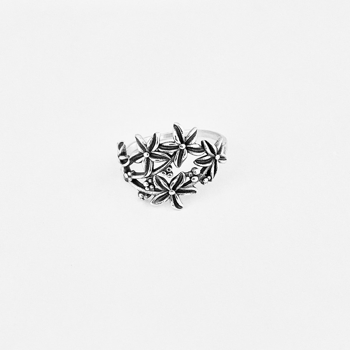 Sterling Silver Bouquet of Lilies Flower Ring  – Dainty Statement Floral Lily Silver Rings