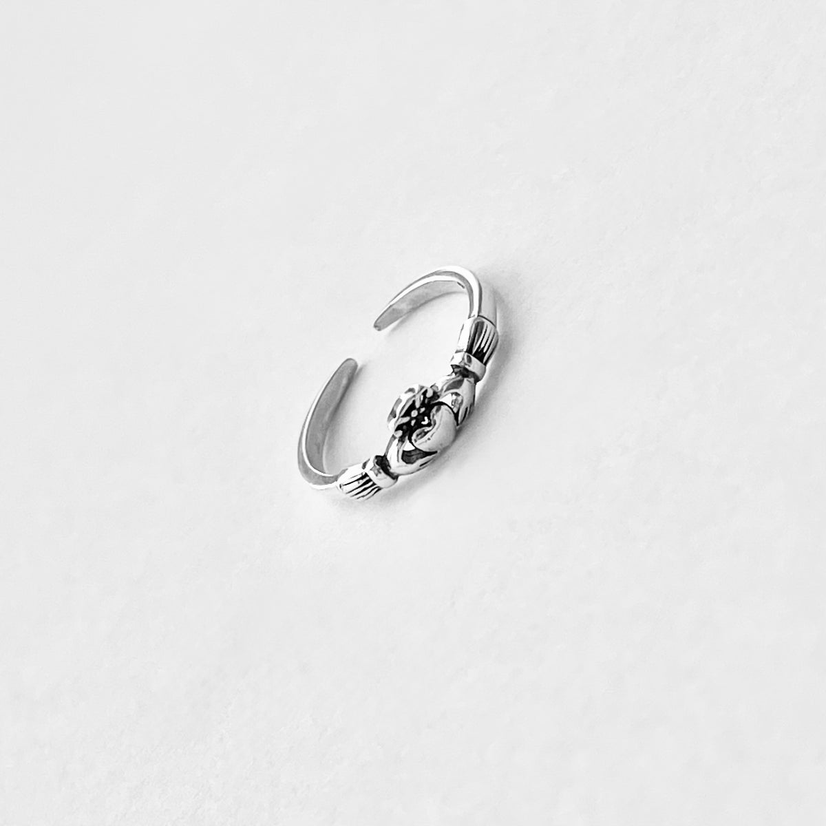 925 Sterling Silver Mini Irish Claddagh Heart Toe Ring | Dainty Love Friendship Silver Rings
