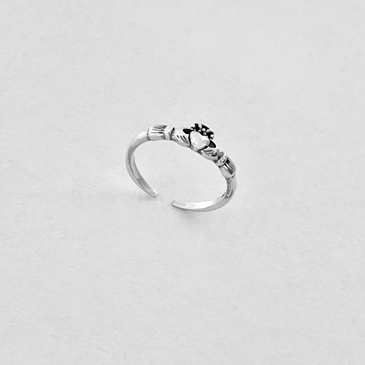 925 Sterling Silver Mini Irish Claddagh Heart Toe Ring | Dainty Love Friendship Silver Rings